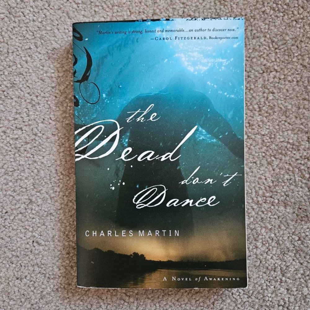 4/$20 The‎ Dead Don't Dance by Charles Martin - Paperback